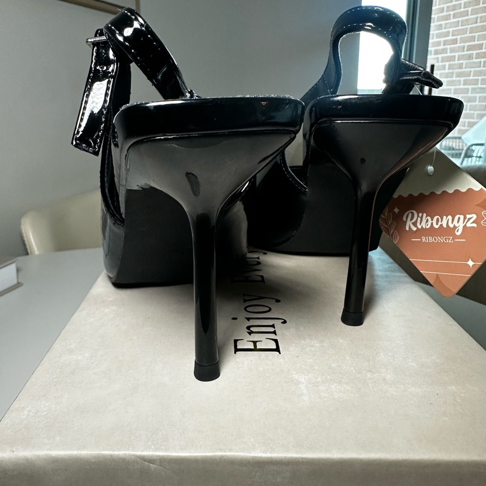 RIBONGZ Slingback Pointed Toe Pumps • Elegant Wedding/Party Heels • 7.5 NWT - Picture 5 of 10